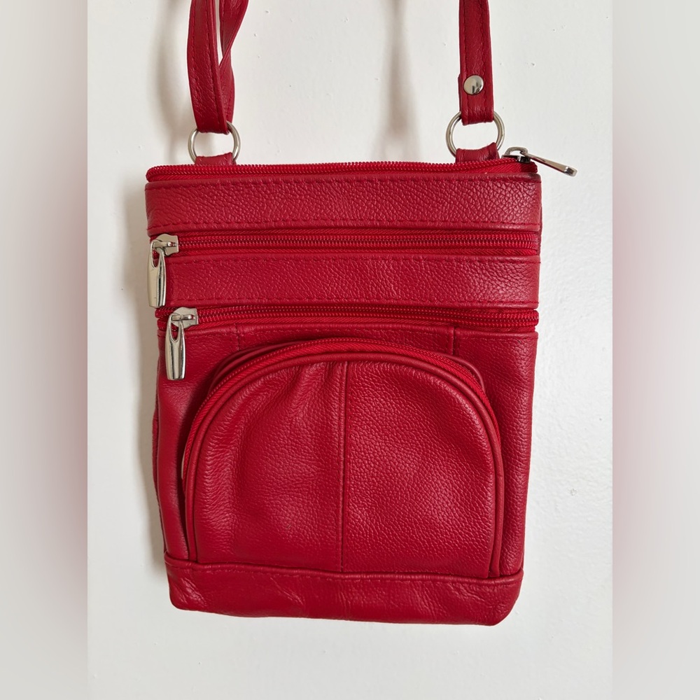 Red Crossbody Leather Handbag - Compact Everyday Bag